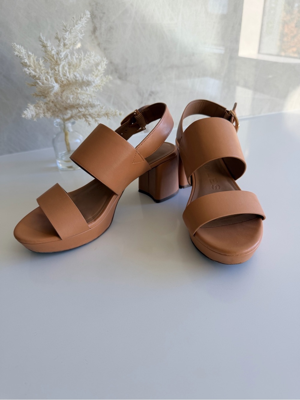 AEROSOLES Tan Block Heel Platform Sandals